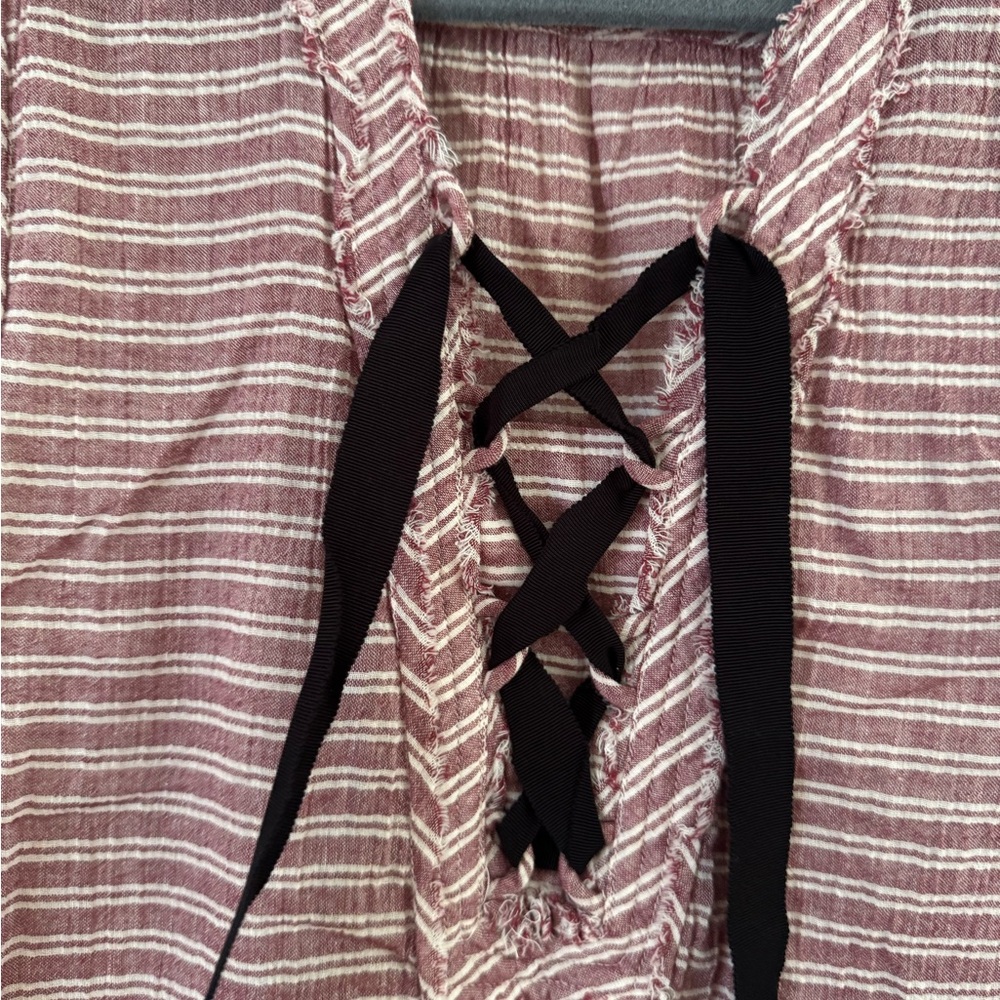 Striped Sleeveless Top Size L - Picture 2 of 3